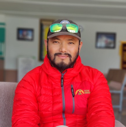 Sarki Sherpa (Samaten Hodser)